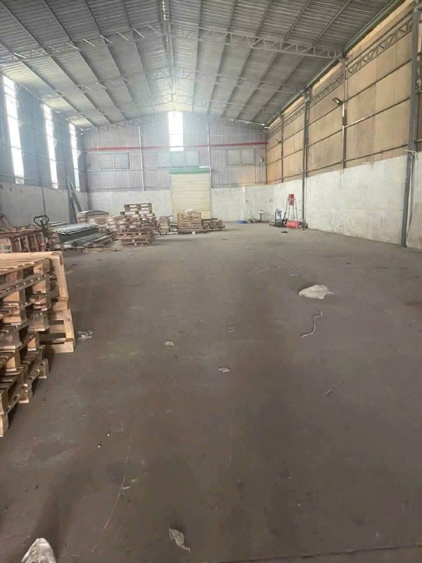Cho Thuê Nhà Xưởng 700m2 Thuận An Bình Dương Đường Container